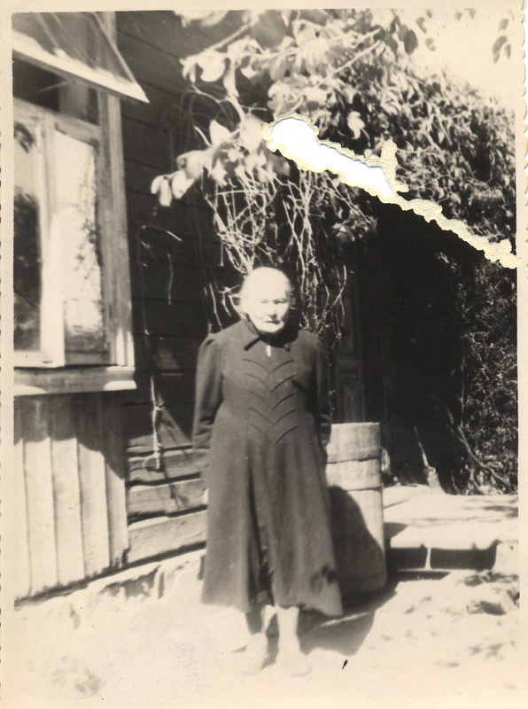 Milda's mother Lavize Lemchens 1940